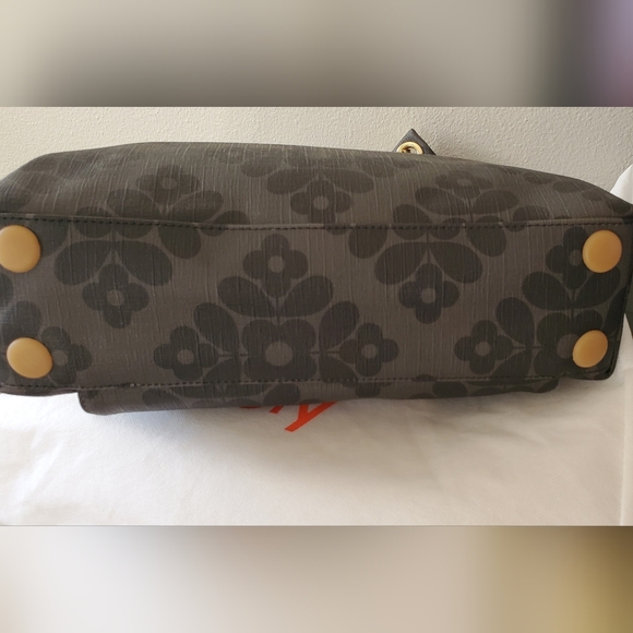 💕Orla Kiely Midi Crossbody In FLOWER TILE CHARCOAL (ULTRA RARE PRINT)💕 - Picture 12 of 12